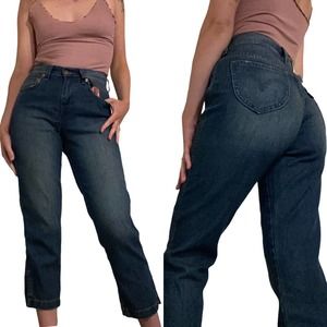 NWT Y2k Vintage Levi's Cropped Mom Jeans, Medium Blue Denim Wash, Size 26